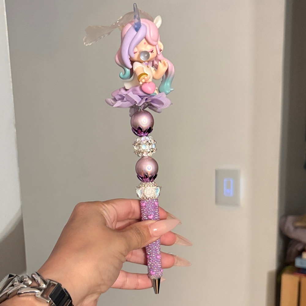 Custom Pen - Picture 3 of 3